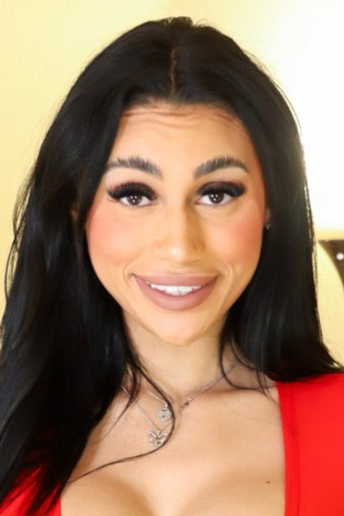 Photo of Ariana Starr, Acting