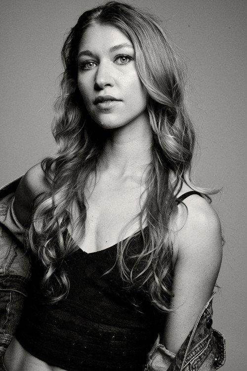 Photo of Sara Taskinen, Acting