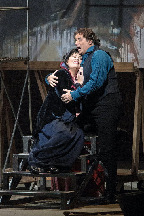 Movie poster for The Metropolitan Opera: Tosca (2013)