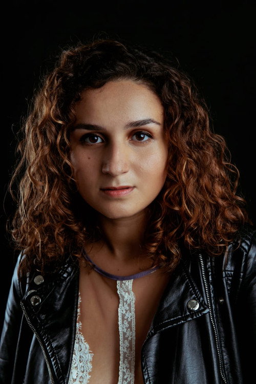 Photo of Naiara Almirante, Acting