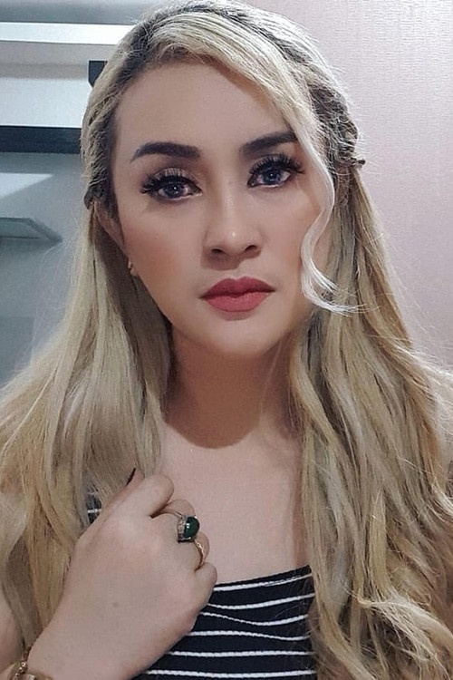 Photo of Lia Ladysta, Acting