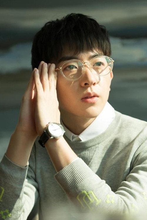 Photo of He Xingyu, Acting