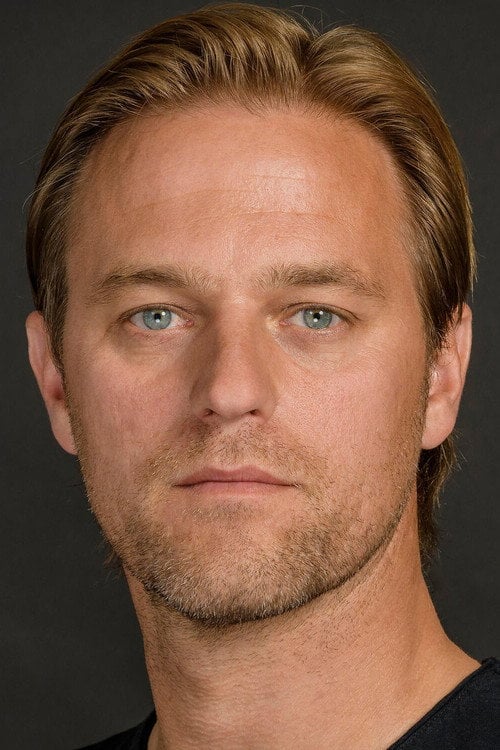 Photo of Timo Hildebrand, Acting