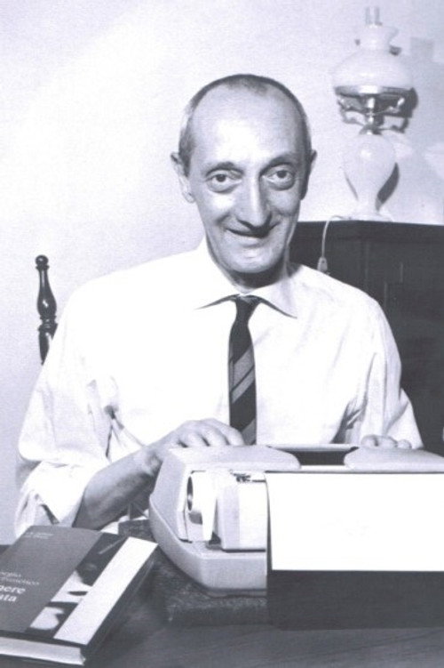 Photo of Giorgio Scerbanenco, Writing