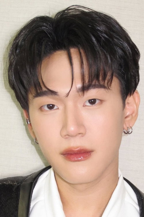 Photo of Phoomphipach Ackkarakitinun, Acting