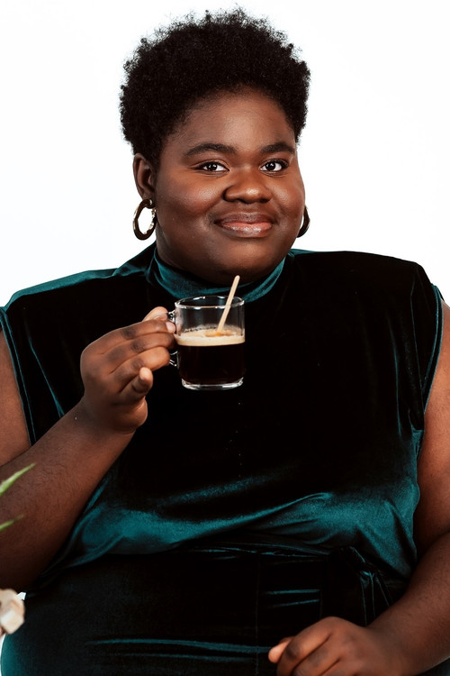 Laetitia Mampaka profile