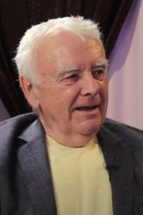 Photo of Mark Elliott, Acting
