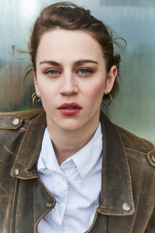 Josephine Bloéb profile