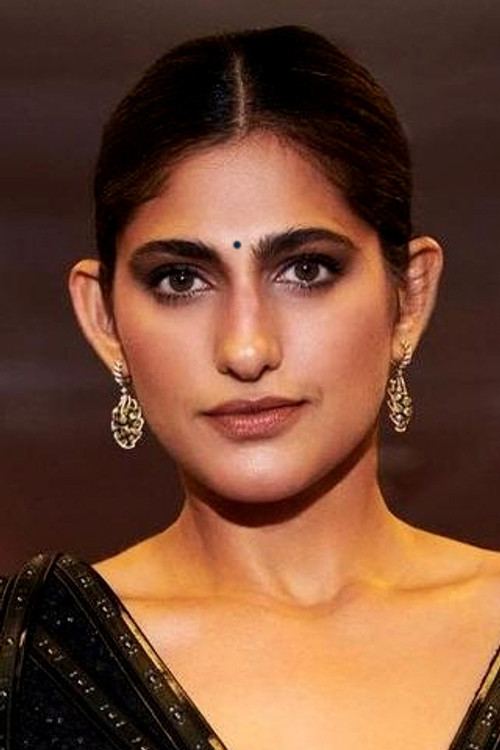 Kubbra Sait profile