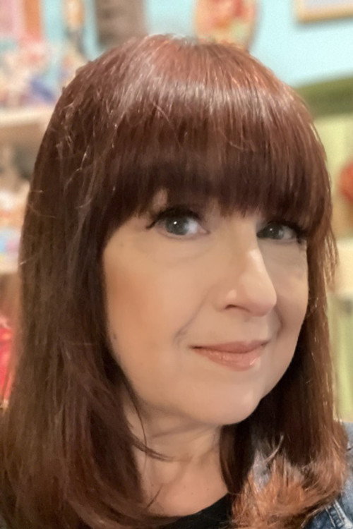 Photo of Lisa Petrucci, Acting
