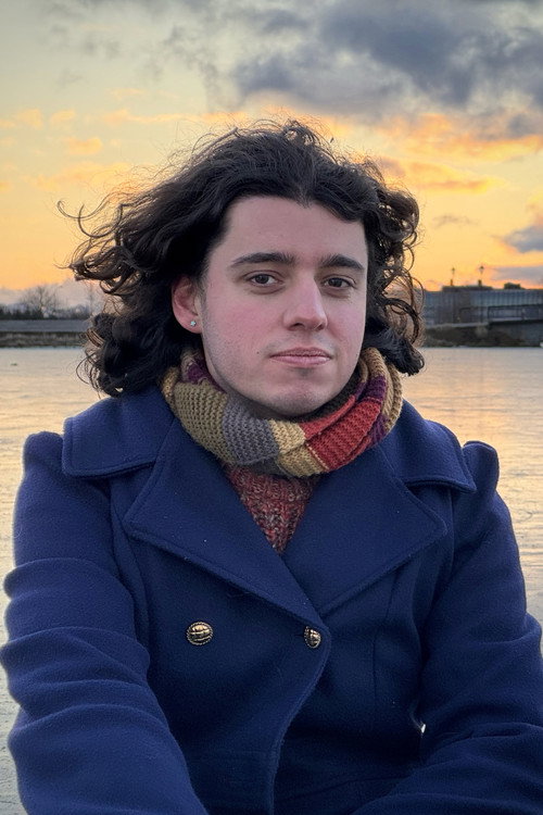 Photo of Alex Bates, Directing