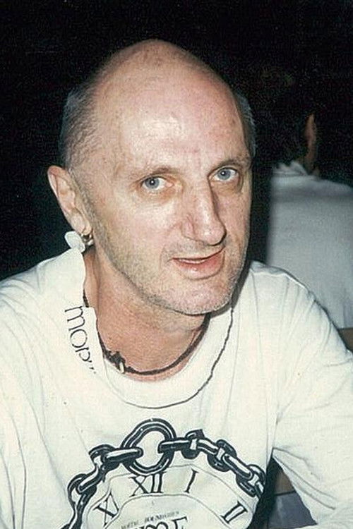 Photo of Toby Zoates, Writing