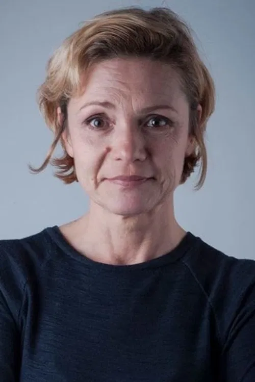 Aura Călărașu profile