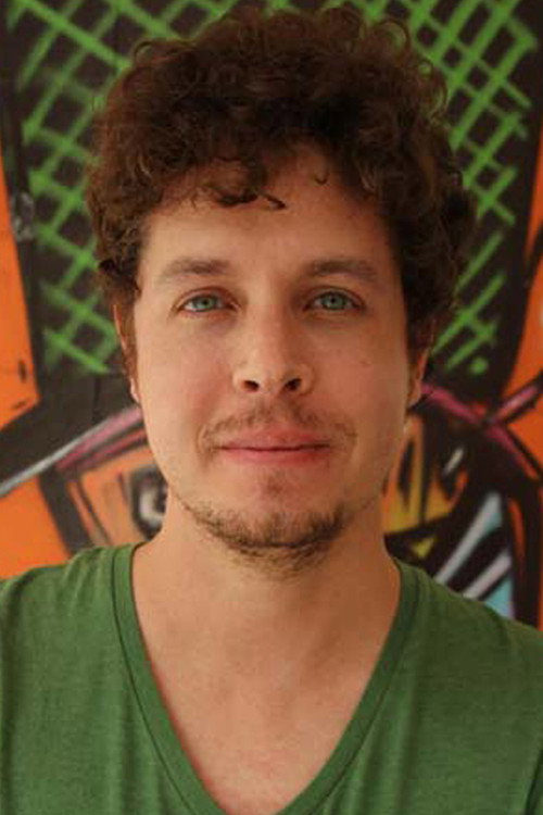 Photo of Vitor Cafaggi, Writing