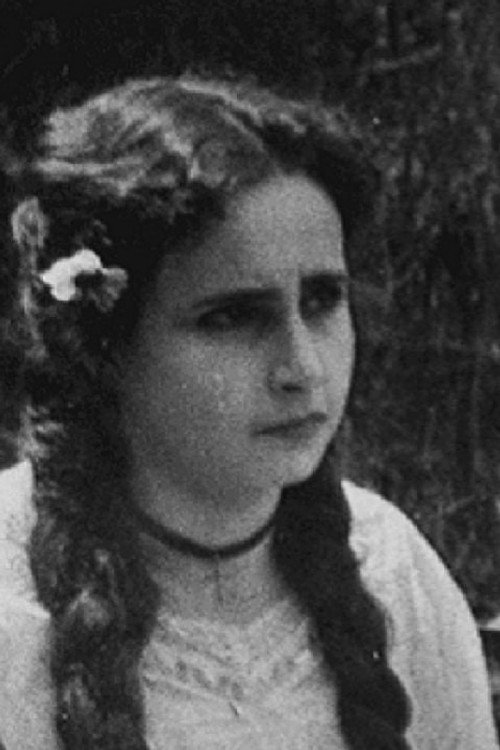 Photo of Stella López Pommareda, Acting