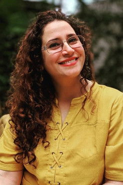 Nazneen Madan profile