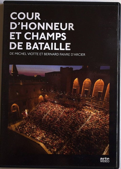 Movie poster for Cour d'honneur et champ de bataille (2006)
