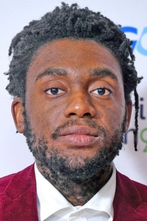Photo of Mdhamiri á Nkemi, Editing