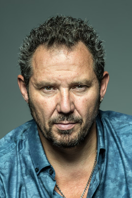 Axel Daeseleire profile