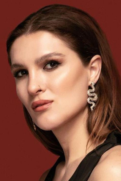 Ecrin Bolkar profile