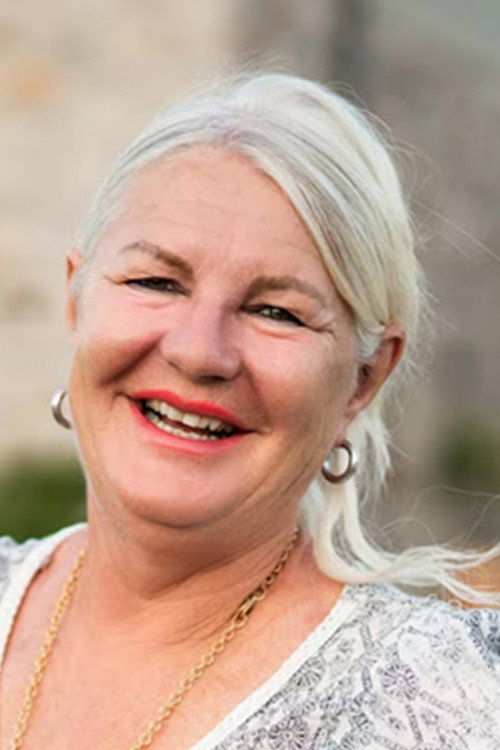 Petra de Leeuw profile