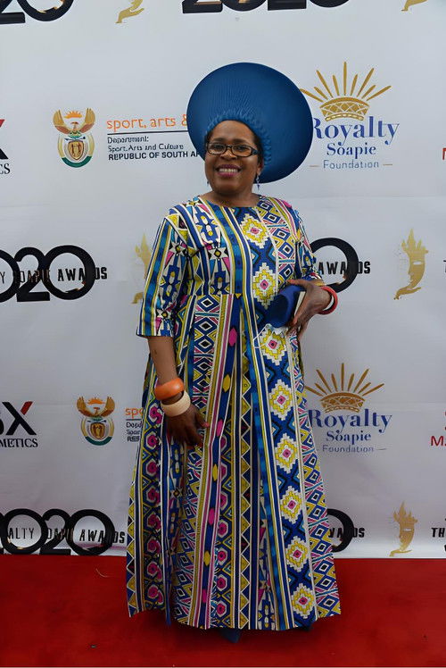 Dieketseng Mnisi profile