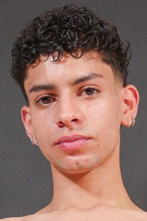 Photo of Noah Smith, Acting