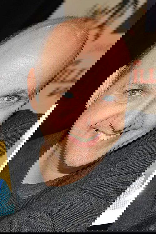 Paris Themmen profile