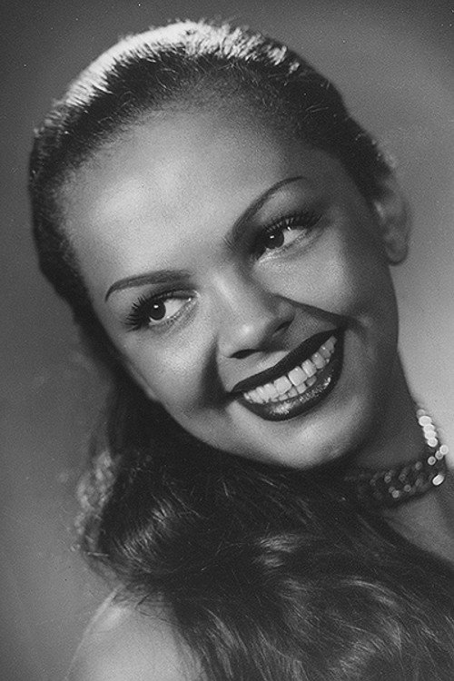 Salomé Parisio profile