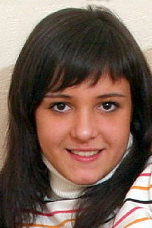 Photo of Iris Be, Acting