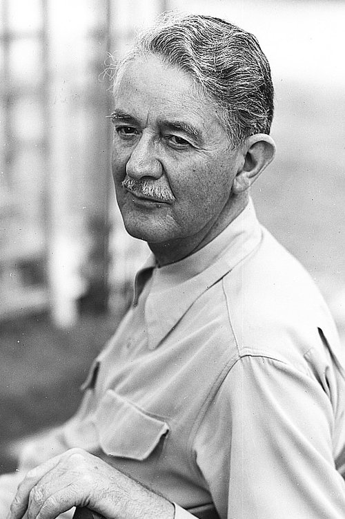 Leonard Carey profile