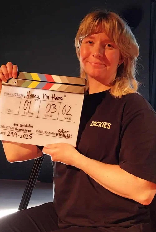 Photo of Amanda Hansen, Editing
