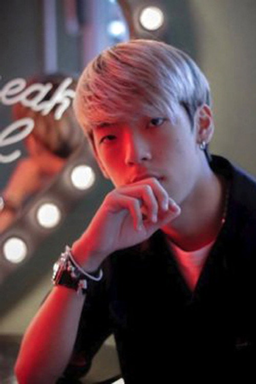 Runn Tiyakorn profile