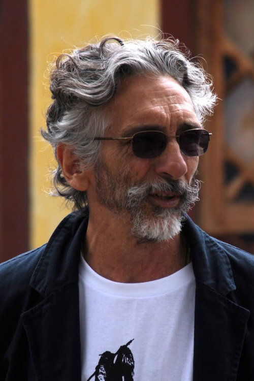 Edgard Navarro profile