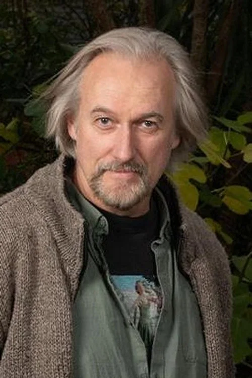 Julian Harries profile