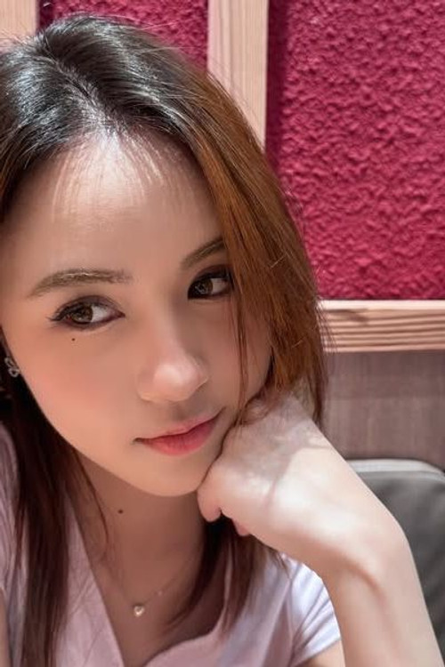 Napapach Thitakawin profile