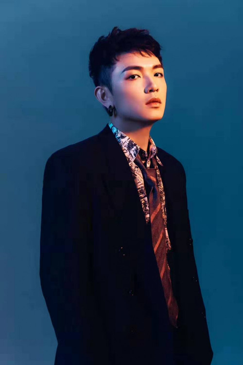Photo of Ele Yan, Acting