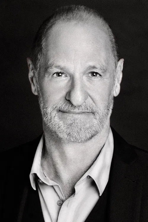 Roger La Rue profile