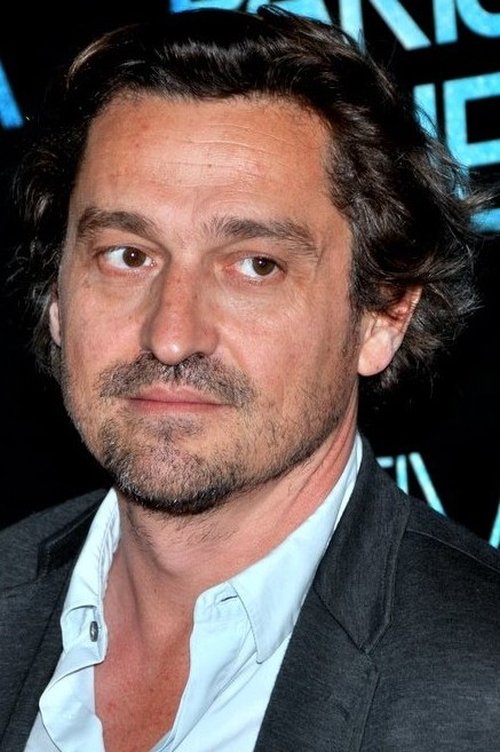 Louis-Do de Lencquesaing profile