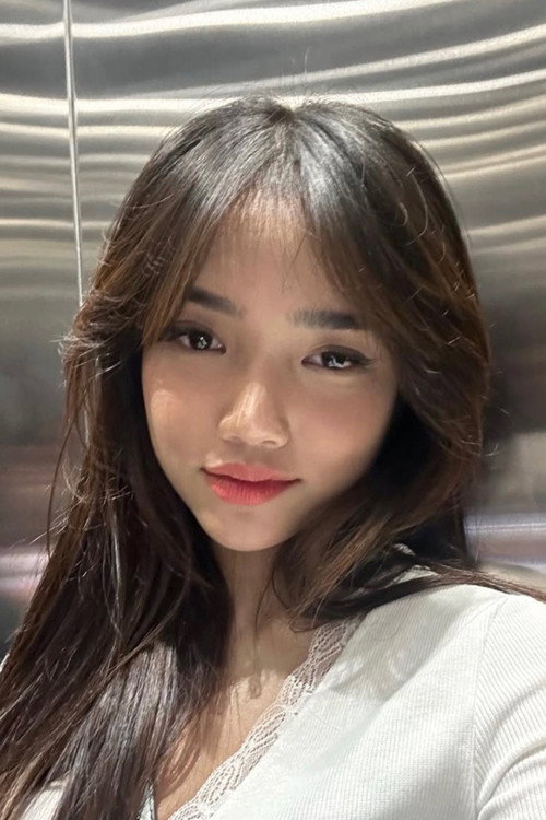 Photo of Fujianti Utami, Acting