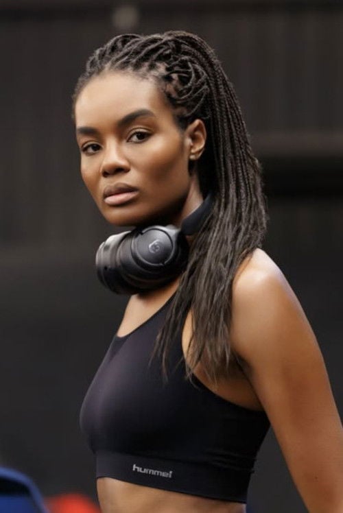 Fabiana Claudino profile