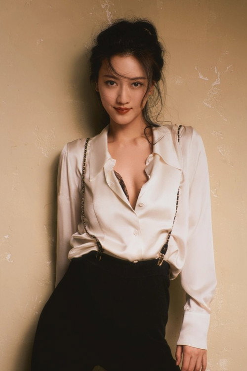 Photo of Veronica, Acting
