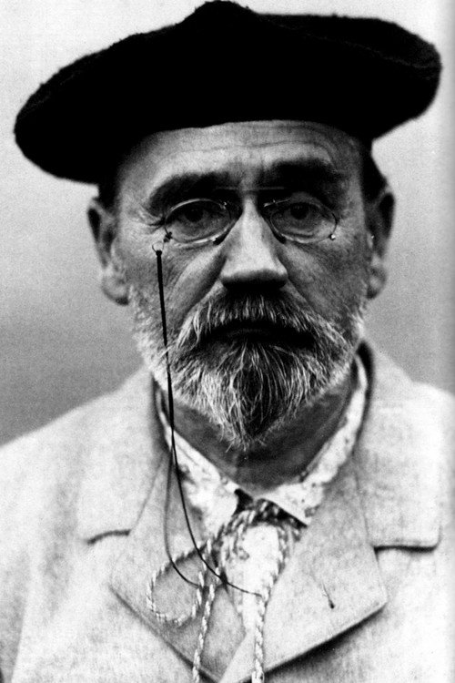 Photo of Émile Zola, Writing