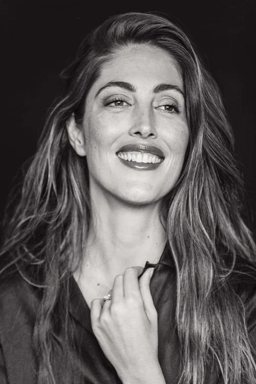 Photo of Nadia Poeschmann, Acting