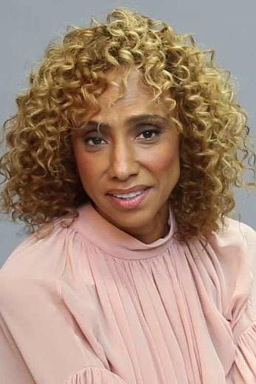 Photo of Liza Cruzat, Acting