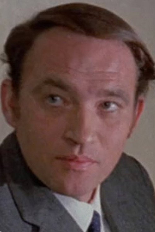 Photo of Erik Kühnau, Acting