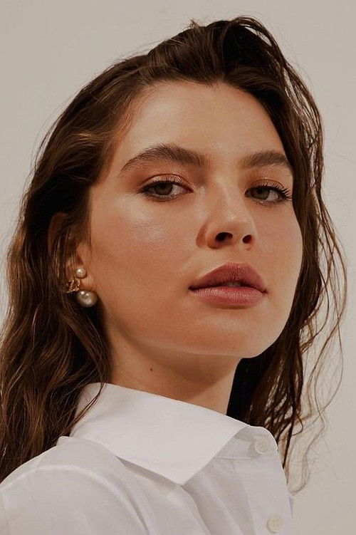 Alanis Guillen profile