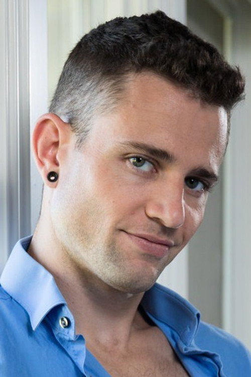 Photo of Quin Quire, Acting