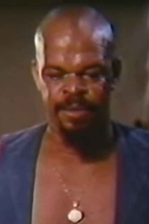 Photo of Satã, Acting