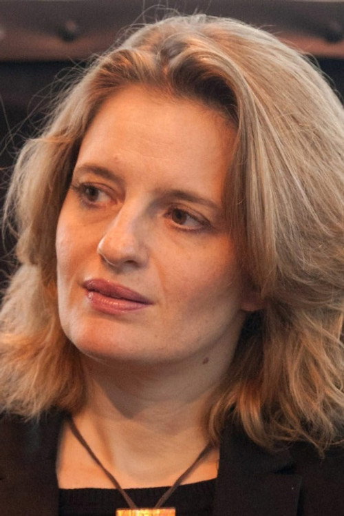 Photo of Réka Divinyi, Writing